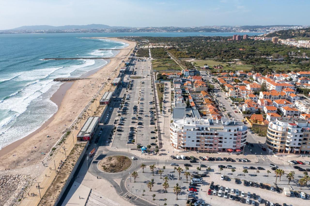 Costa Beach Apartment By The Portuguese Butler Costa da Caparica Dış mekan fotoğraf